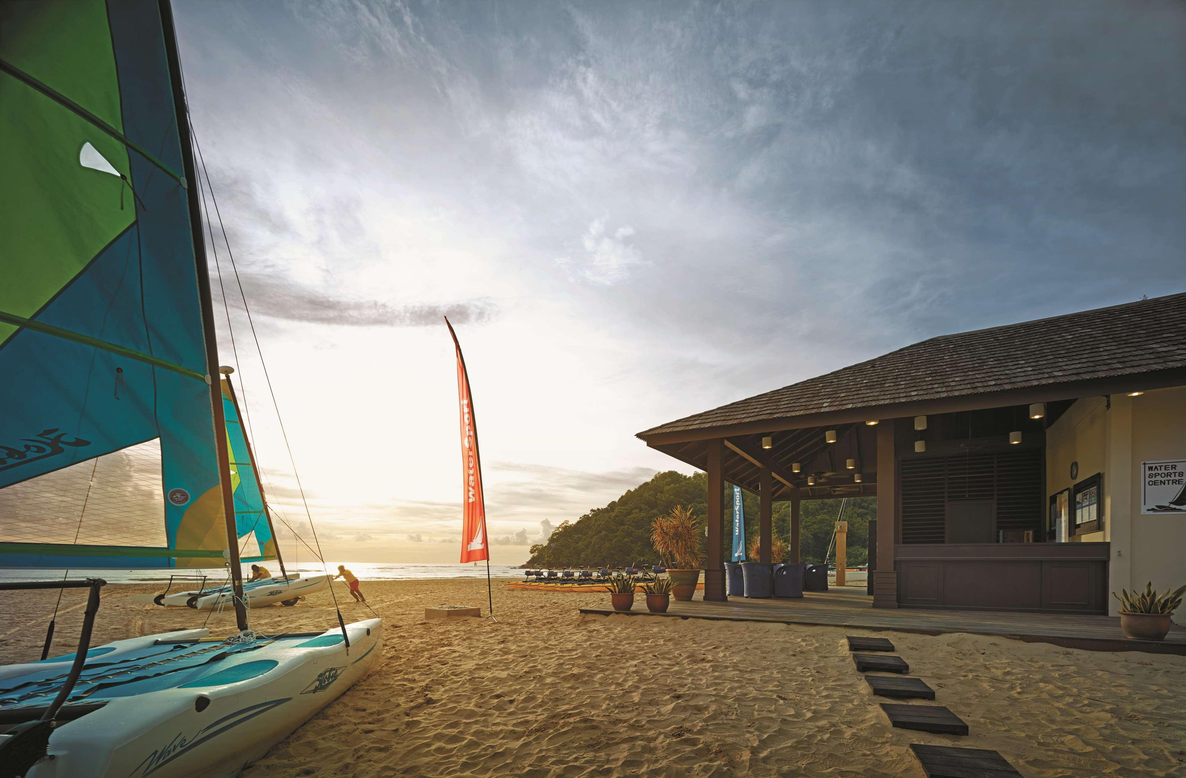 Shangri-La Rasa Ria, Kota Kinabalu Exteriér fotografie Beachfront at The Residence, Phuket